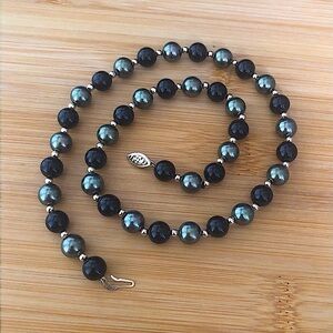 $172 14K Yellow Gold Clasp Estate Necklace with 14K Beads Marked 14K DM 585